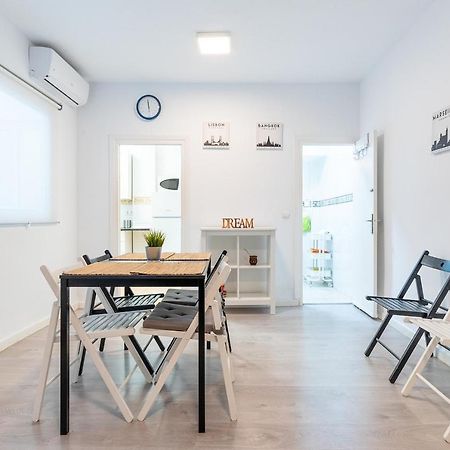 Апартаменты Piso Capuchinos Centrico Малага Экстерьер фото
